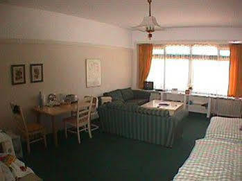 Hostel Studio * The Hague