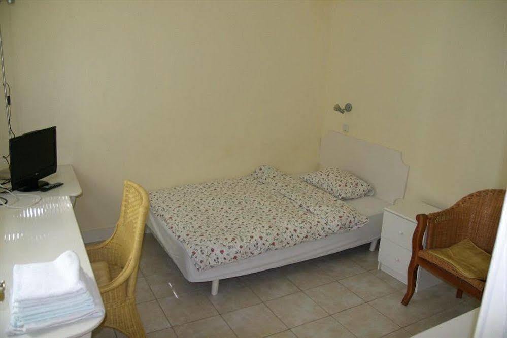 Hostel Studio *